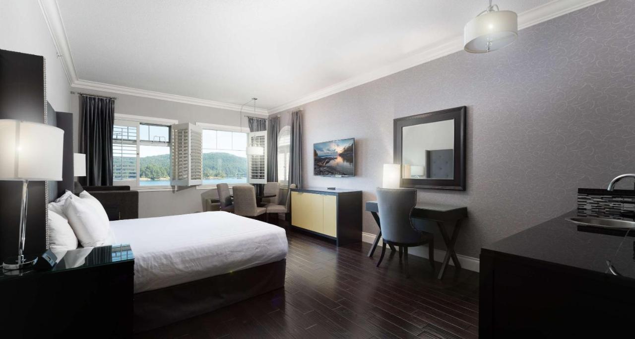 Prestige Oceanfront Resort, Worldhotels Luxury Sooke Exteriör bild